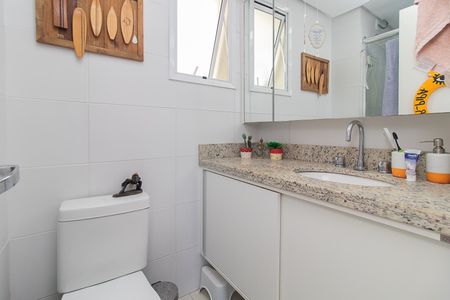 Apartamento à venda com 65m², 2 quartos e 1 vagaBanheiro Social