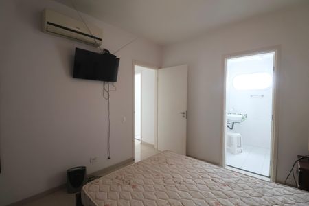 Apartamento para alugar com 140m², 3 quartos e 1 vaga Apartamento para alugar com 140m², 3 quartos e 1 vagaSuíte 1