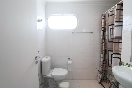 Apartamento para alugar com 140m², 3 quartos e 1 vaga Apartamento para alugar com 140m², 3 quartos e 1 vagaBanheiro