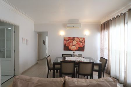 Apartamento para alugar com 140m², 3 quartos e 1 vaga Apartamento para alugar com 140m², 3 quartos e 1 vagaSala