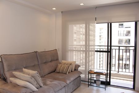 sala  de kitnet/studio para alugar com 1 quarto, 50m² em Santa Cecilia, São Paulo