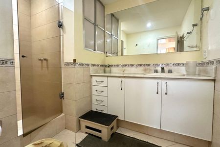 Apartamento para alugar com 300m², 3 quartos e 1 vagaBanheiro