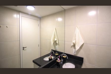 Apartamento à venda com 38m², 2 quartos e sem vagaBanheiro