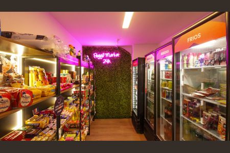 Apartamento à venda com 38m², 2 quartos e sem vagaÁrea comum