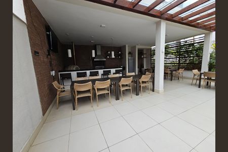 Apartamento à venda com 68m², 2 quartos e 2 vagas Apartamento à venda com 68m², 2 quartos e 2 vagasÁrea comum - Churrasqueira