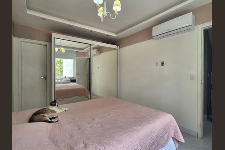 Casa de condomínio à venda com 350m², 5 quartos e 2 vagasSuíte 1