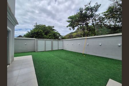 Casa de condomínio à venda com 350m², 5 quartos e 2 vagasÁrea externa 