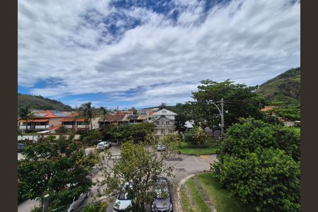 Casa de condomínio à venda com 350m², 5 quartos e 2 vagasVista 