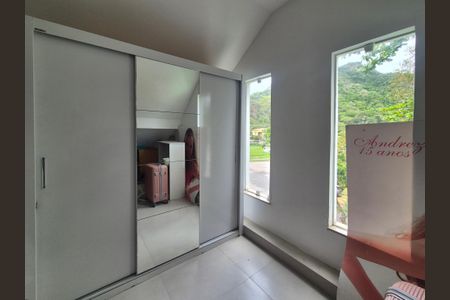 Casa de condomínio à venda com 350m², 5 quartos e 2 vagasSótão 