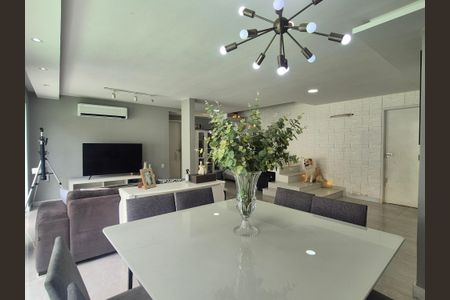 Casa de condomínio à venda com 350m², 5 quartos e 2 vagasSala 