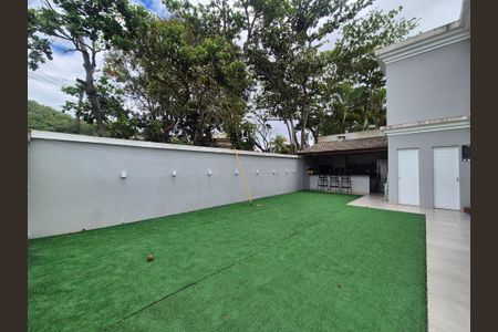 Casa de condomínio à venda com 350m², 5 quartos e 2 vagasÁrea externa 