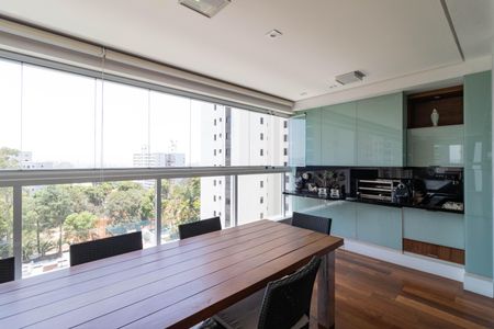 Varanda de apartamento à venda com 2 quartos, 234m² em Alto da Lapa, São Paulo