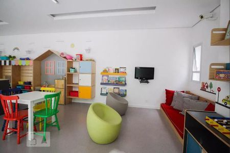 Apartamento à venda com 234m², 2 quartos e 4 vagas Apartamento à venda com 234m², 2 quartos e 4 vagasBrinquedoteca