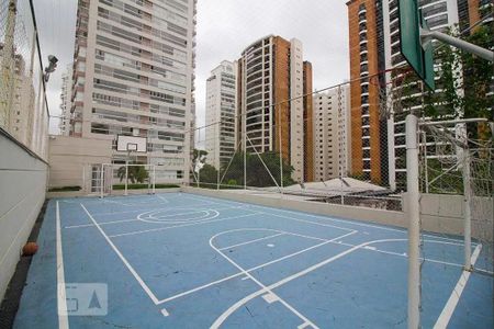 Apartamento à venda com 234m², 2 quartos e 4 vagas Apartamento à venda com 234m², 2 quartos e 4 vagasÁrea comum - Quadra Esportiva