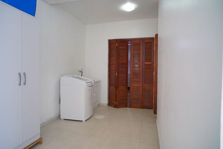 Casa à venda com 277m², 3 quartos e 4 vagasÁrea de serviço - Casa 2