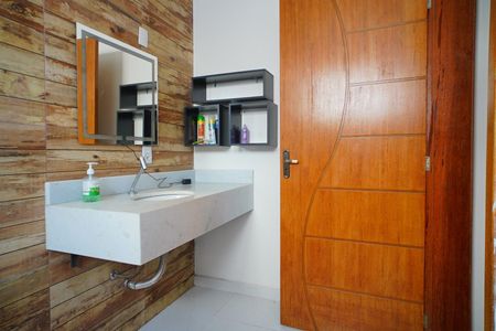 Casa à venda com 277m², 3 quartos e 4 vagasBanheiro - Casa 2