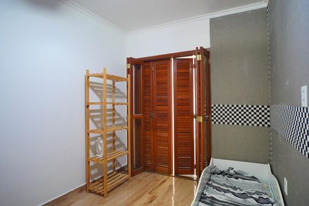 Casa à venda com 277m², 3 quartos e 4 vagasQuarto 2 - Casa 2