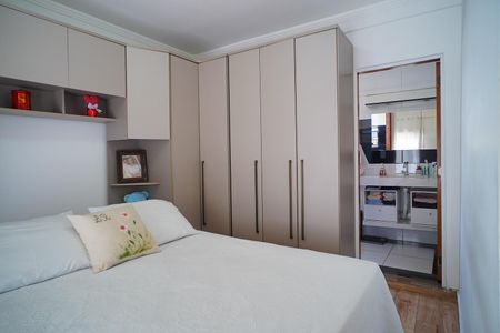 Casa à venda com 277m², 3 quartos e 4 vagasQuarto