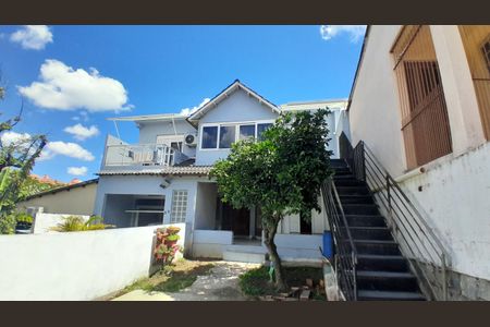 Casa à venda com 4 quartos, 277m² em Jardim Sabará, Porto Alegre