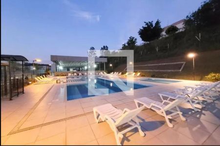 Apartamento à venda com 43m², 2 quartos e 1 vaga Apartamento à venda com 43m², 2 quartos e 1 vagaÁrea comum - Piscina