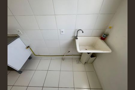 Apartamento à venda com 43m², 2 quartos e 1 vaga Apartamento à venda com 43m², 2 quartos e 1 vagaCozinha e Área de Serviço