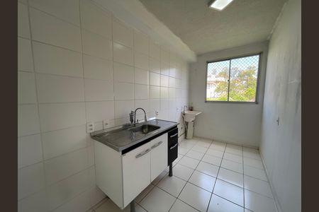 Apartamento à venda com 43m², 2 quartos e 1 vaga Apartamento à venda com 43m², 2 quartos e 1 vagaCozinha e Área de Serviço