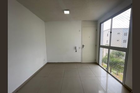 Apartamento à venda com 43m², 2 quartos e 1 vaga Apartamento à venda com 43m², 2 quartos e 1 vagaSala