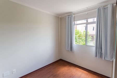 Apartamento para alugar com 62m², 2 quartos e 2 vagasQuarto 2