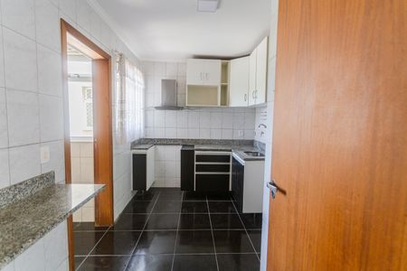 Apartamento para alugar com 62m², 2 quartos e 2 vagasCozinha
