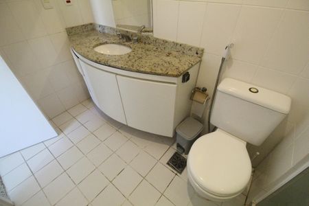 Apartamento à venda com 52m², 1 quarto e 1 vagaBanheiro da suíte
