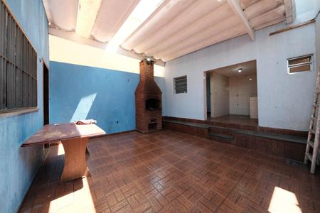 Casa para alugar com 200m², 4 quartos e 2 vagasÁrea de Serviço