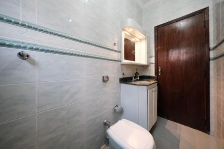 Lavabo de casa para alugar com 4 quartos, 200m² em Jardim Penha, São Paulo
