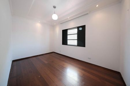 Casa para alugar com 200m², 4 quartos e 2 vagasQuarto 3