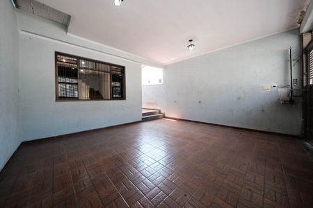 Casa para alugar com 200m², 4 quartos e 2 vagasÁrea comum