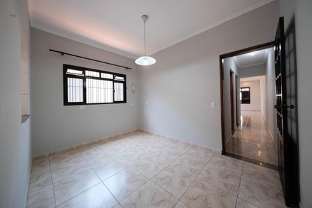 Casa para alugar com 200m², 4 quartos e 2 vagasCopa