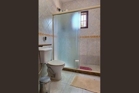 Casa à venda com 200m², 3 quartos e 2 vagas