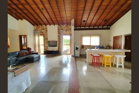 Casa à venda com 3 quartos, 265m² em Villa Bella, Itabirito