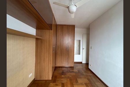 Apartamento à venda com 2 quartos, 55m² em Jardim Ester Yolanda, São Paulo