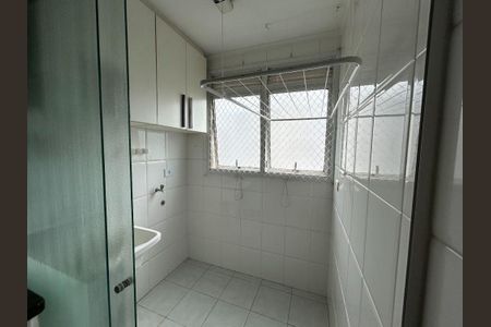 Apartamento à venda com 2 quartos, 55m² em Jardim Ester Yolanda, São Paulo