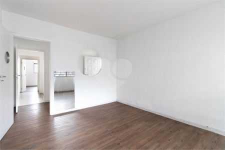 Casa à venda com 3 quartos, 269m² em Real Parque, São Paulo