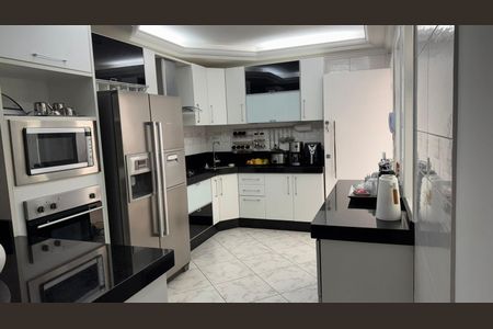 Casa à venda com 3 quartos, 200m² em Parque Terra Nova, São Bernardo do Campo