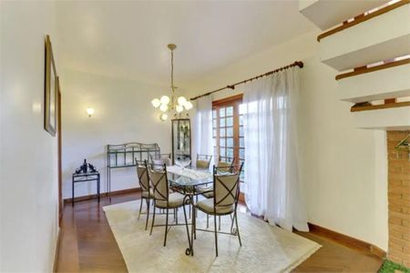 Casa à venda com 4 quartos, 261m² em Jardim Santo Amaro, São Paulo