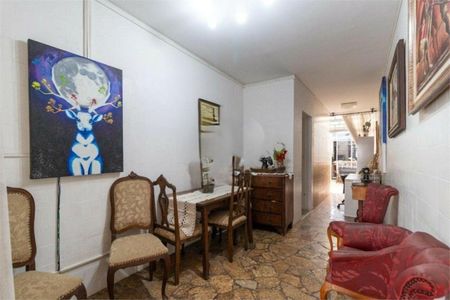 Casa à venda com 4 quartos, 266m² em Santo Amaro, São Paulo