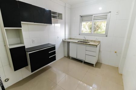 Apartamento para alugar com 60m², 2 quartos e 1 vaga Apartamento para alugar com 60m², 2 quartos e 1 vagaCozinha - Armários