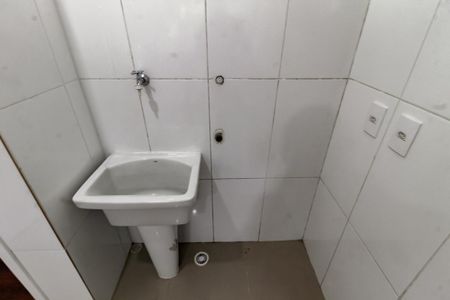 Apartamento para alugar com 60m², 2 quartos e 1 vagaÁrea de Serviço
