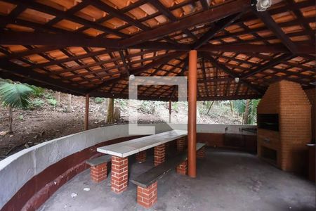 Apartamento para alugar com 60m², 2 quartos e 1 vagaÁrea comum - Churrasqueira