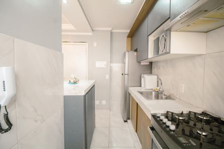 Apartamento para alugar com 45m², 2 quartos e sem vagaCozinha e Área de Serviço