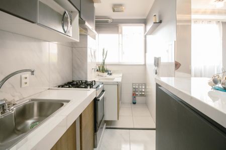 Apartamento para alugar com 45m², 2 quartos e sem vagaCozinha e Área de Serviço