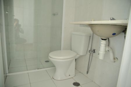 Apartamento à venda com 69m², 3 quartos e 2 vagasBanheiro 