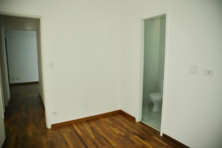 Apartamento à venda com 69m², 3 quartos e 2 vagasSuíte 